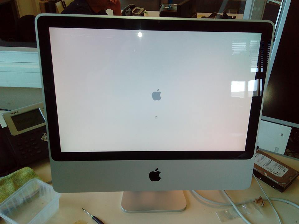 iMac A1224 (Early 2008) 20-inch (MB323LL/A) ATI Radeon HD 2400 XT Graphics Repair