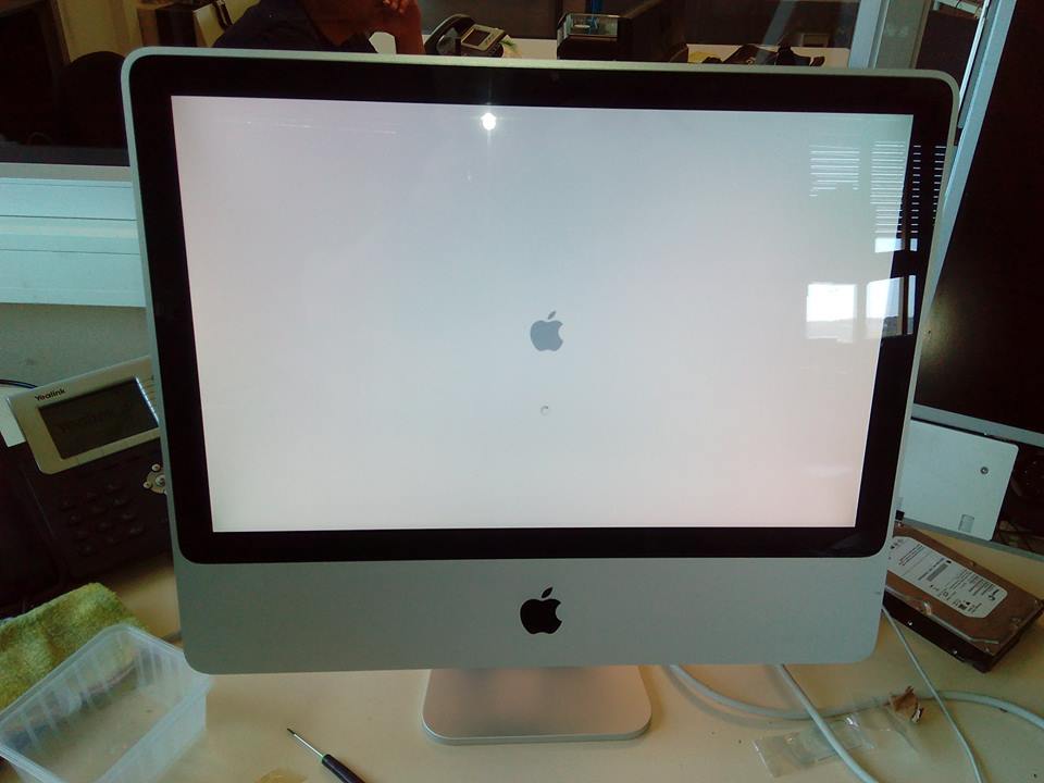 iMac A1224 (Early 2008) 20-inch (MB323LL/A) ATI Radeon HD 2400 XT Graphics Repair iMac A1224 (Early 2008) 20-inch (MB323LL/A) ATI Radeon HD 2400 XT Graphics Repair