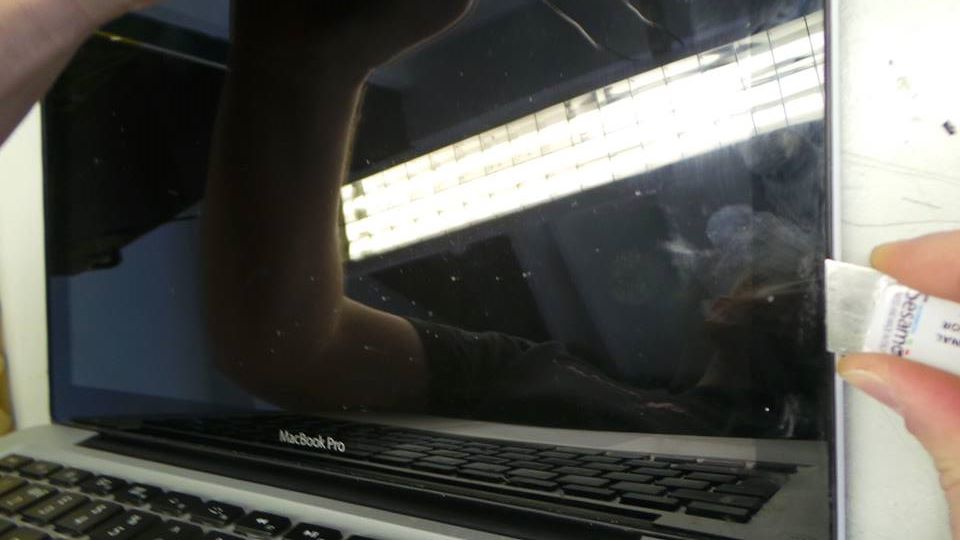 MacBook Pro Mid 2012 A1278 Screen Replacement MacBook Pro Mid 2012 A1278 Screen Replacement
