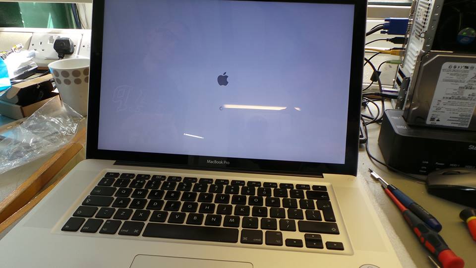 London MacBook Pro A1278 Screen Replacement