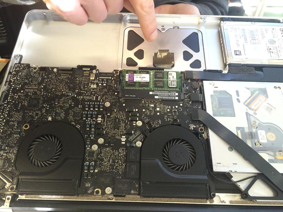 MacBook Pro Mid 2012 A1286 Trackpad Replacement MacBook Pro Mid 2012 A1286 Trackpad Replacement